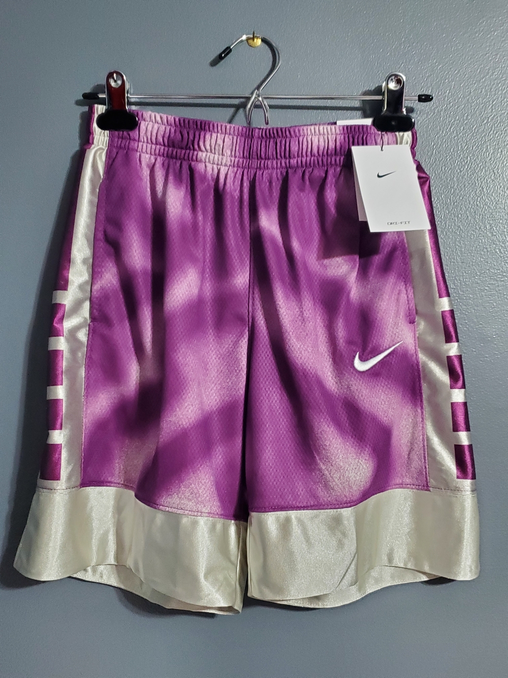 NWT Nike Girls Purple Athletic Basketball Shorts with Cream Trim Size Medium